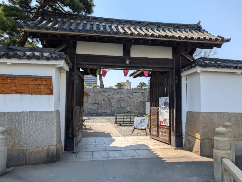 香川県高松市 高松城 旭門