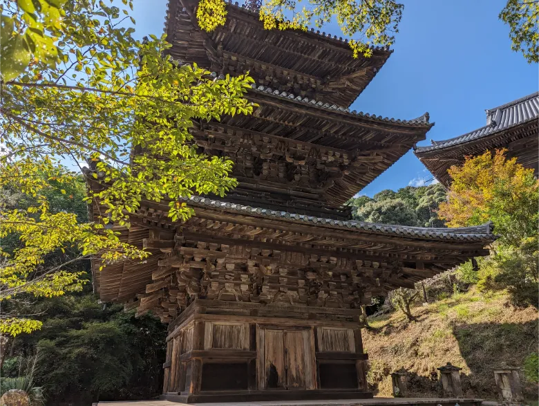 兵庫県加西市 一乗寺 三重塔