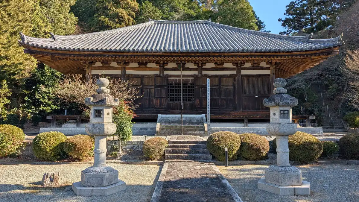 東光寺（兵庫県三木市）】室町時代中期の折衷様を伝える本堂│寺社城郭