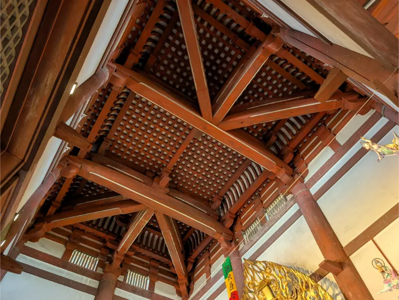 奈良県奈良市 喜光寺 本堂
