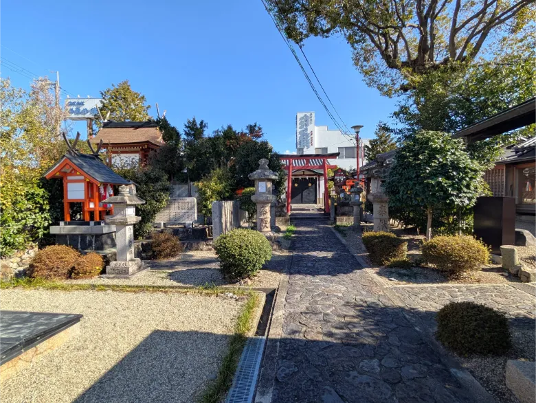 奈良県奈良市 崇道天皇社