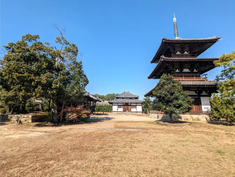 奈良県生駒郡斑鳩町 法起寺