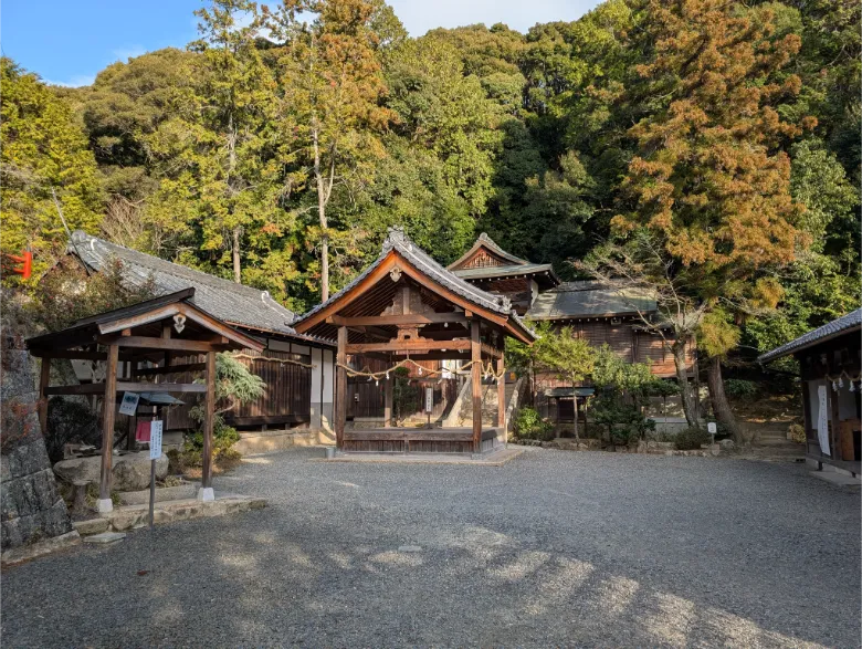 奈良県生駒市 長弓寺 伊弉諾神社