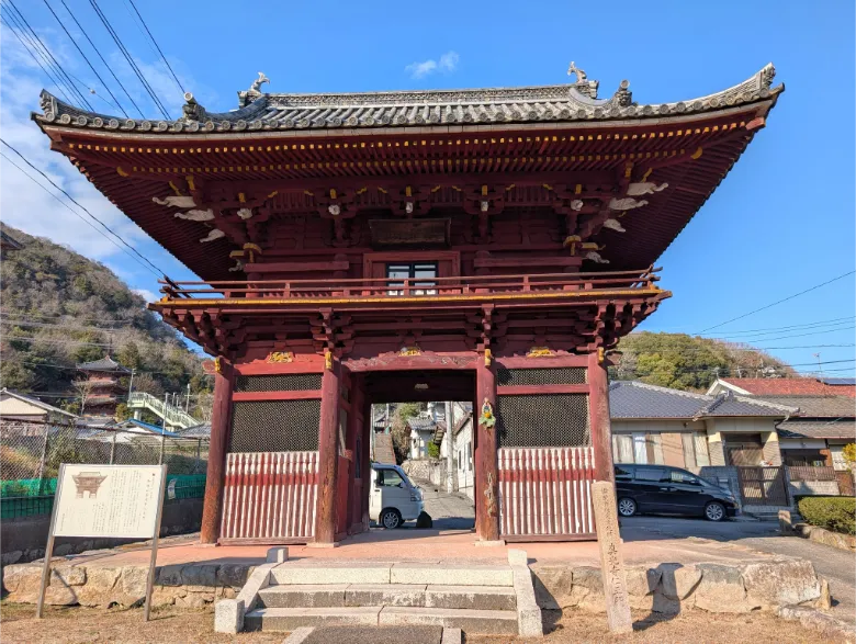 岡山県備前市 真光寺 仁王門